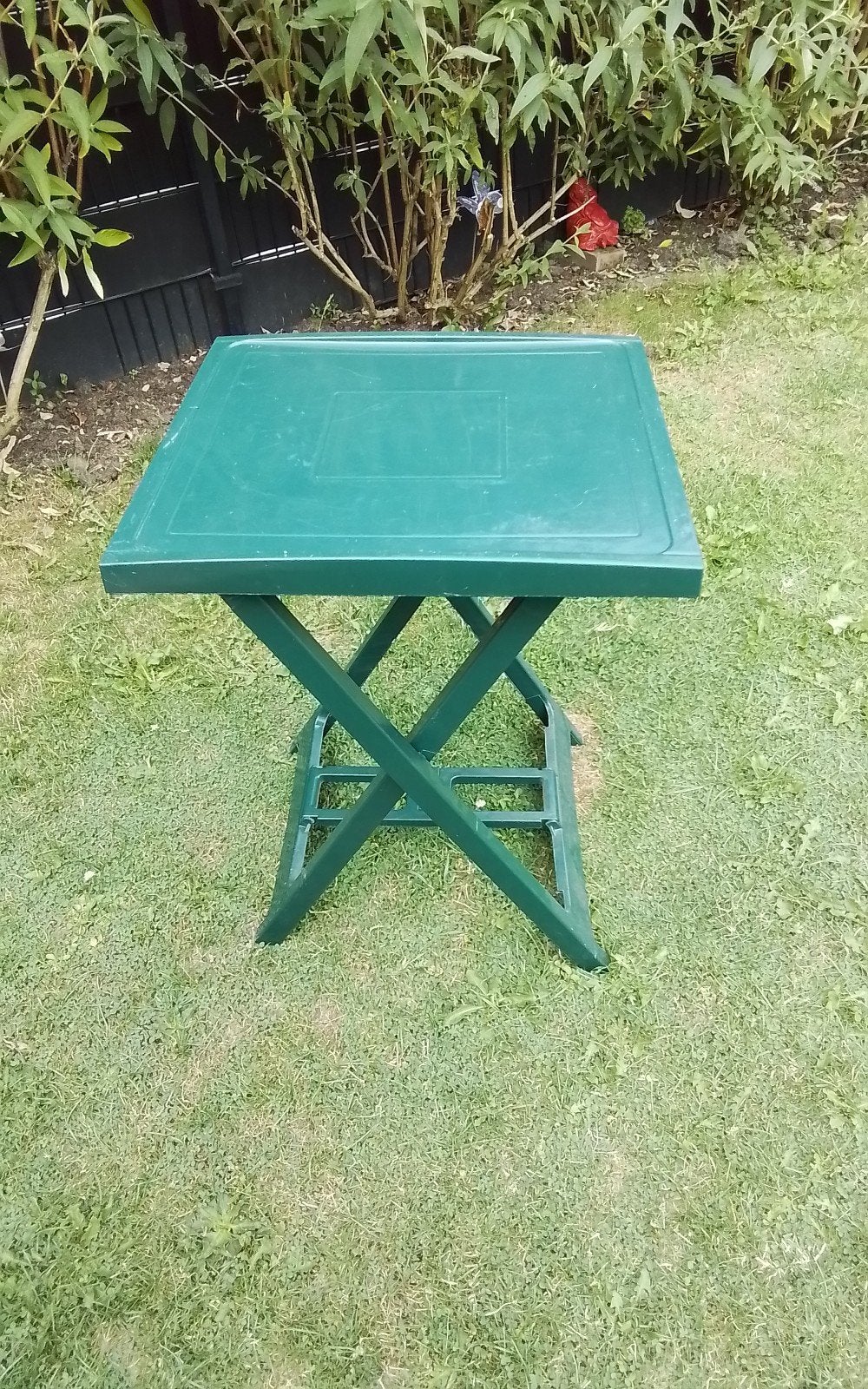 💐CAMPINGTAFELTJE GROEN OPKLAPBAAR, Ophalen, Campingtafel