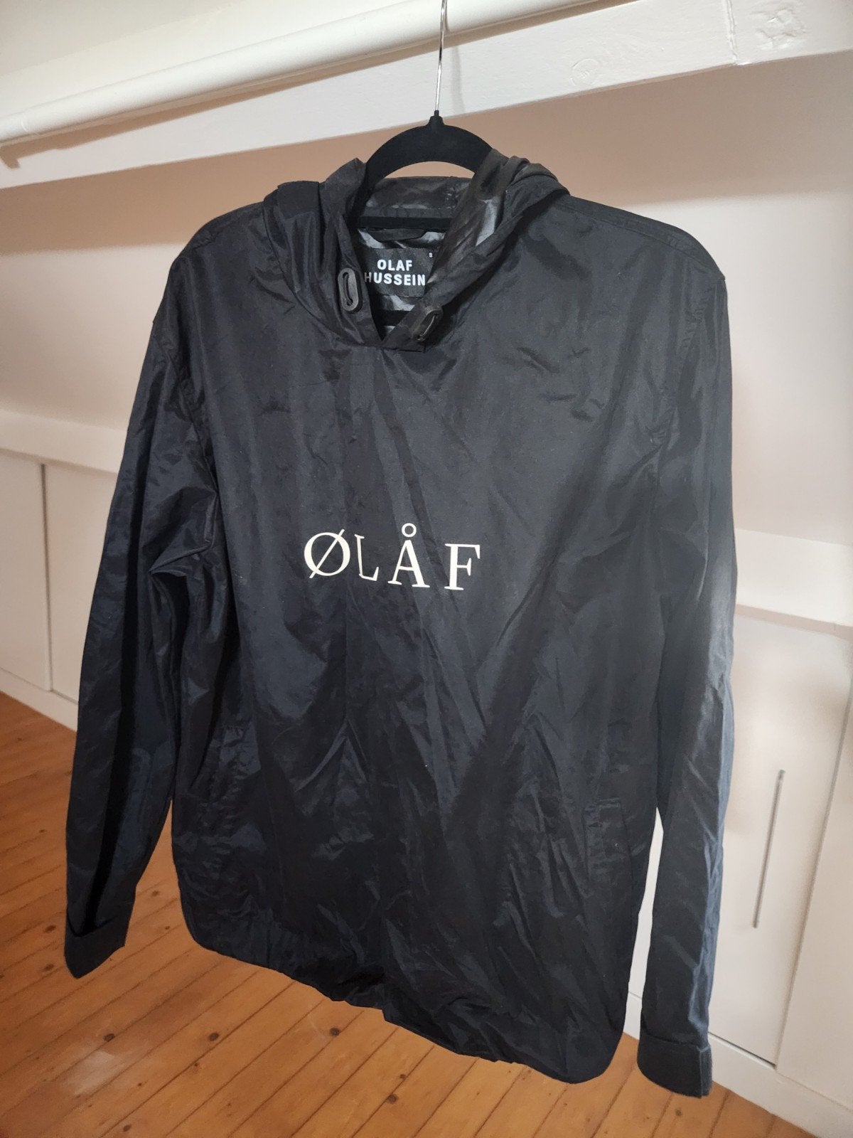 Olaf Hussein waterafstotende jas S unisex, Zwart, Ophalen of Verzenden, Gedragen, Olaf Hussein