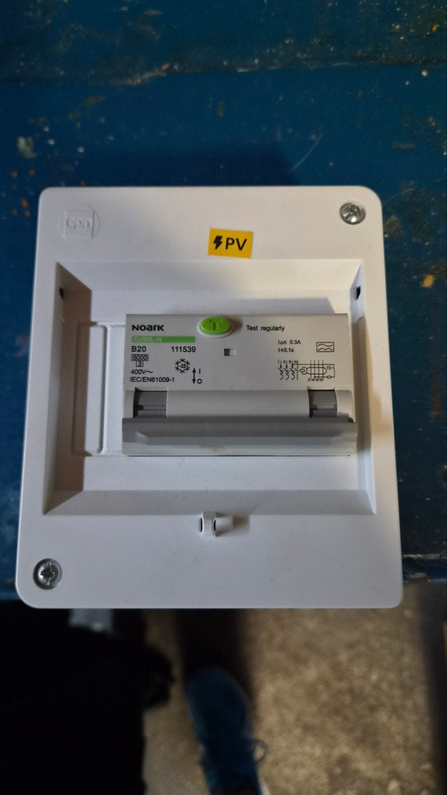 NOARK B20 Aardlekschautomaat PV - Nieuwstaat, Ophalen, Zo goed als nieuw, Overige typen