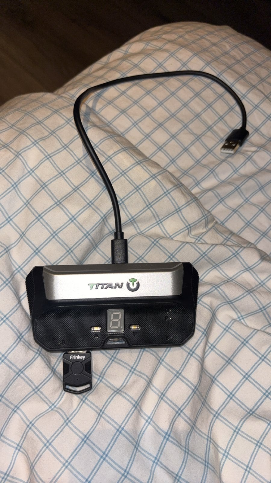 Titan Two Device, Ophalen of Verzenden, Gebruikt