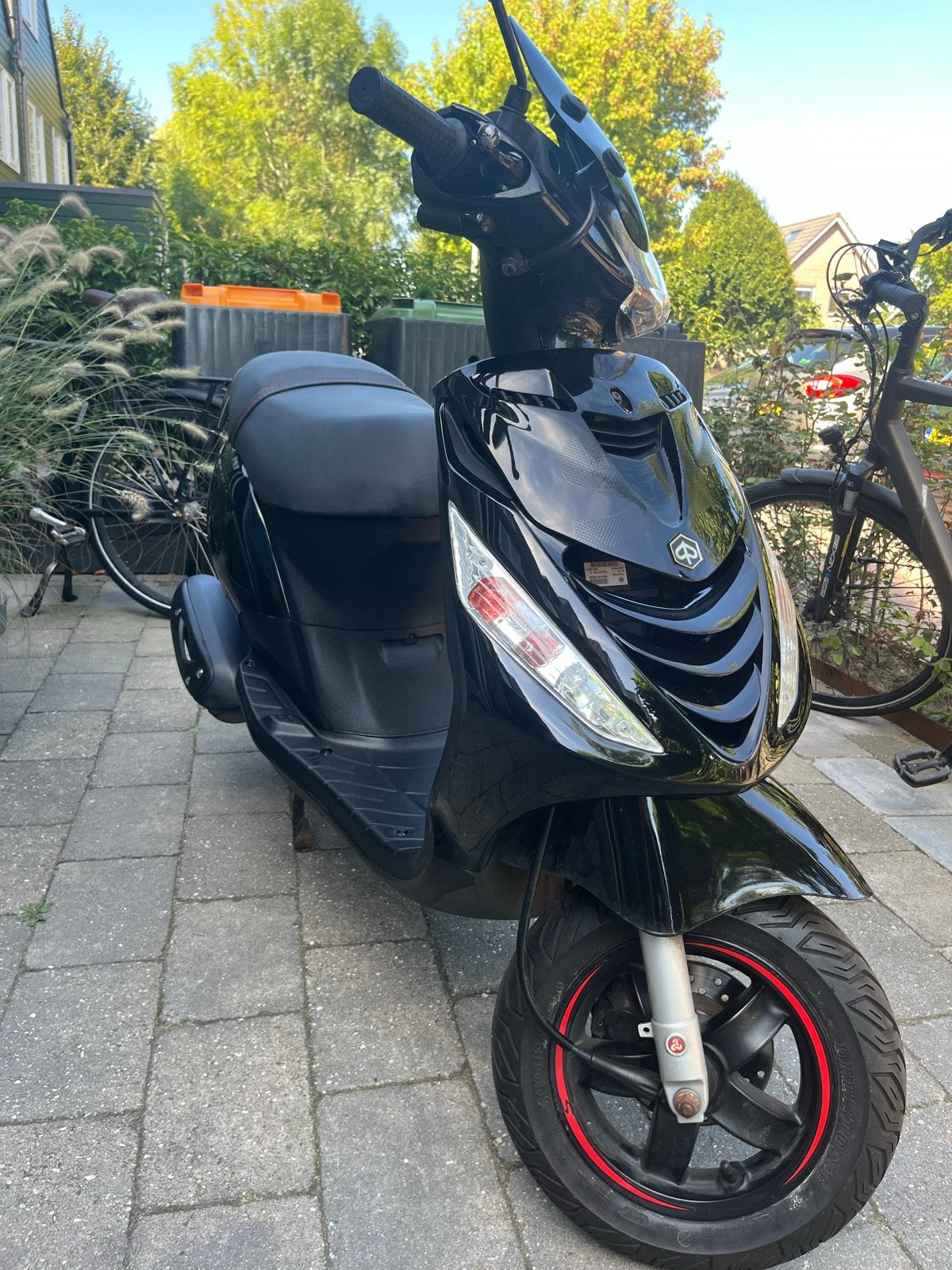 Piaggio Zip Scooter - Zwart, Goed Onderhouden, Ophalen, Gebruikt, Maximaal 45 km/u, Zip