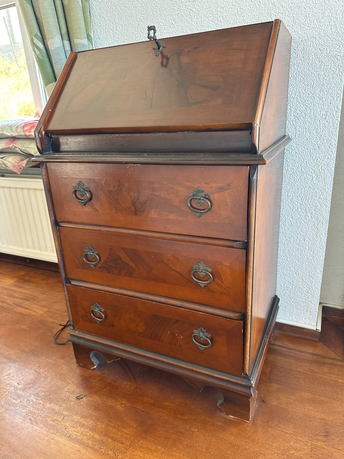 Prachtige gefineerde notenhouten secretaire, Ophalen of Verzenden