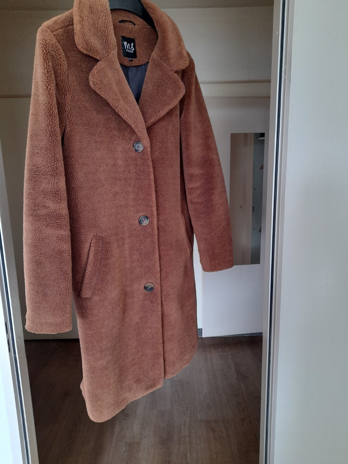 Mooie bruine teddy jas maat 40, als nieuw, Maat 38/40 (M), Bruin, Ophalen of Verzenden, Onbekend
