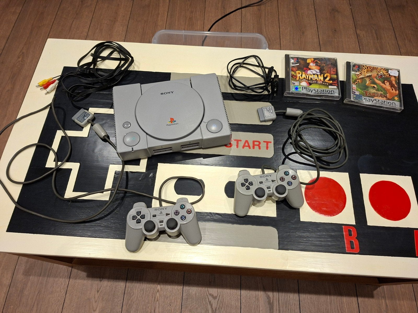 Playstation set, controllers games en kabels, Spelcomputers en Games, Ophalen of Verzenden, Gebruikt, Met 2 controllers, Met games