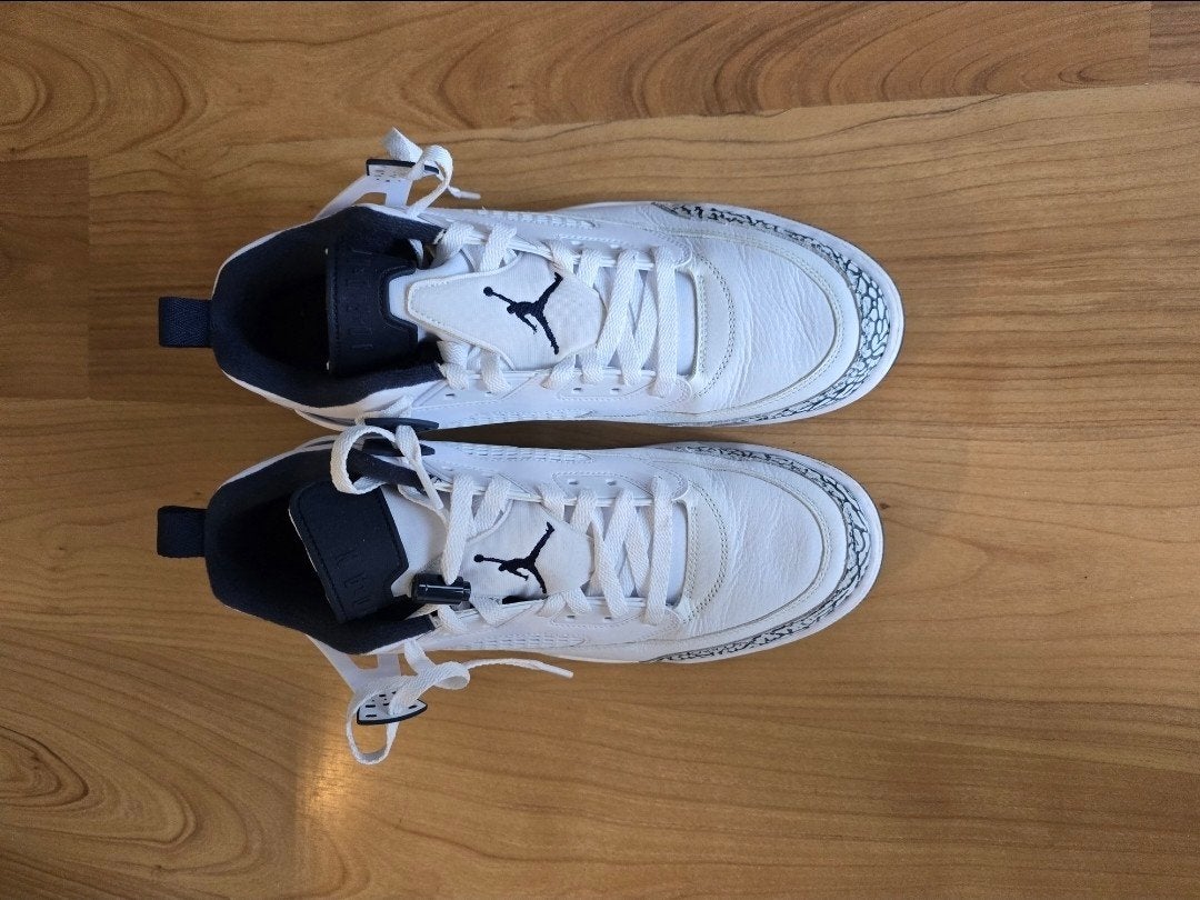Nike Air Jordan spizike, Nike Jordan, Wit, Ophalen of Verzenden, Sneakers of Gympen