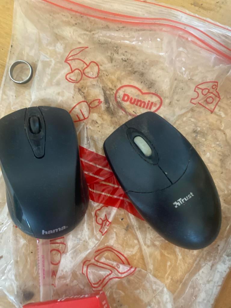 Twee gebruikte muizen (Hama en Trust), Ophalen of Verzenden, Gebruikt, Bedraad, Muis