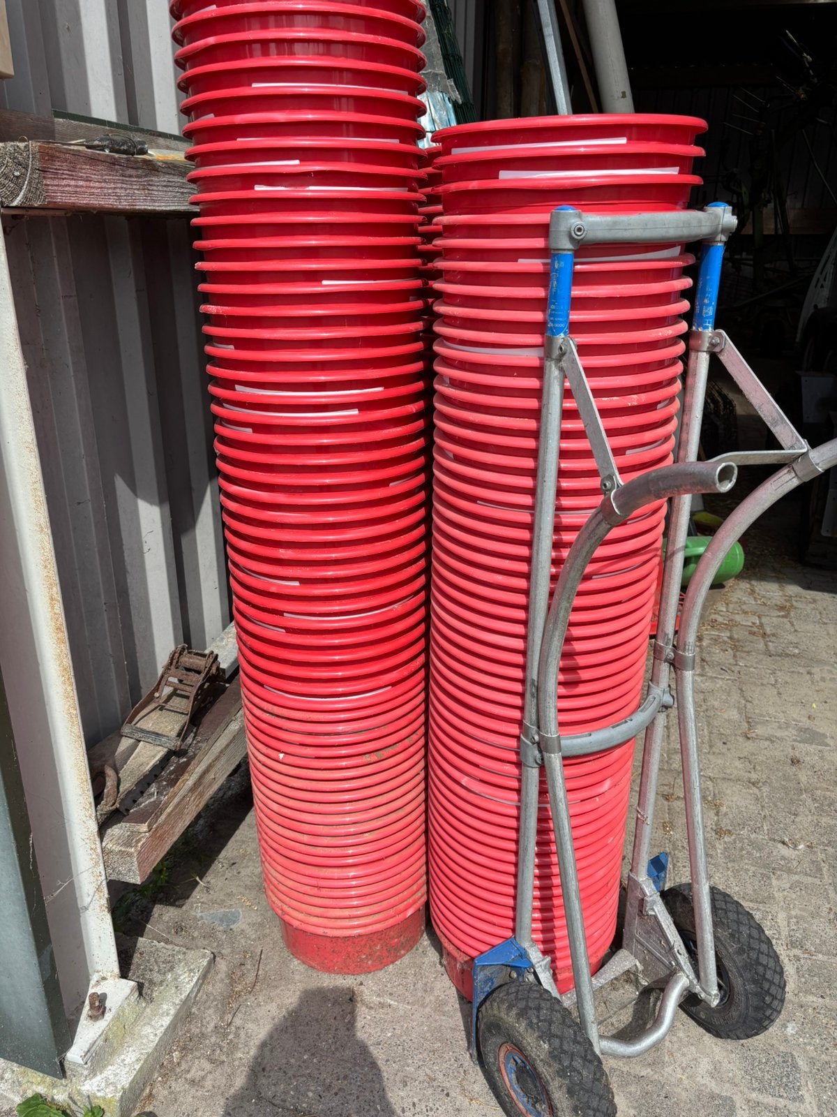 Plastic bakjes ongeveer 150 stuks., Ophalen, Zo goed als nieuw, Minder dan 40 cm, Minder dan 35 cm
