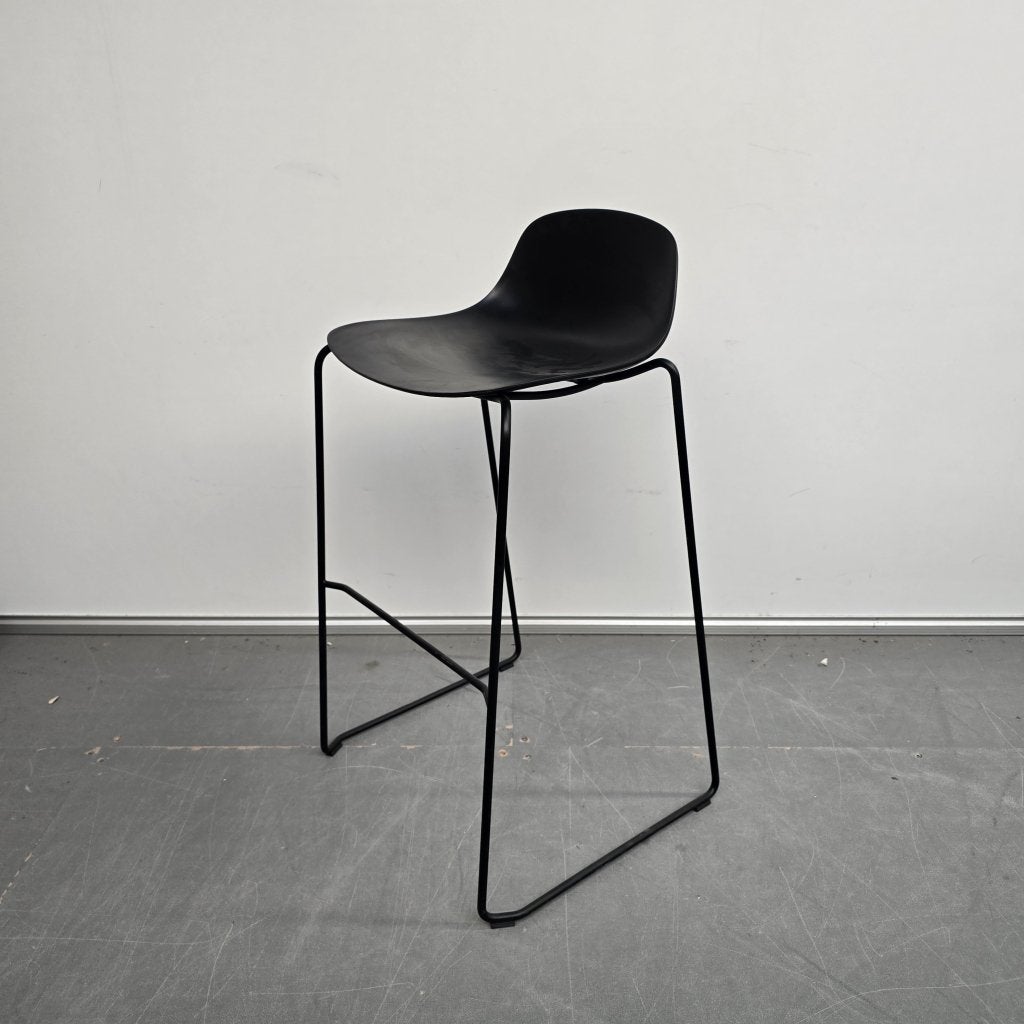 Pure loop mini Italiaanse design barkruk van Infiniti, Huis en Inrichting, Barkrukken, Niet ingevuld, Gebruikt, Niet ingevuld