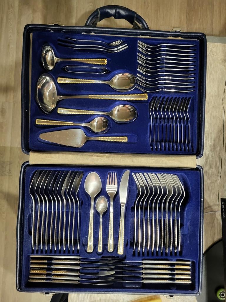 Bestek set RVS compleet met koffer en certificaat, Ophalen