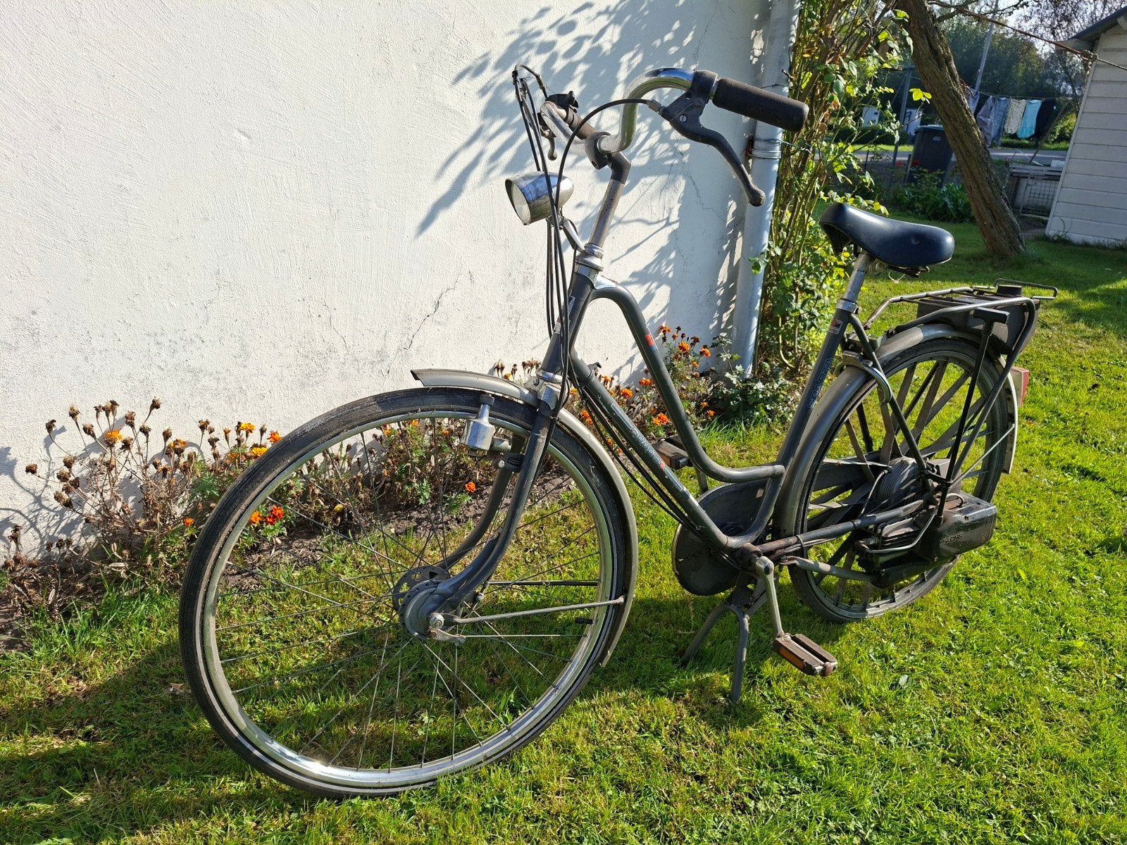 originele oude sparta met , sachs blok met Bing carburateur, Ophalen, Sparta