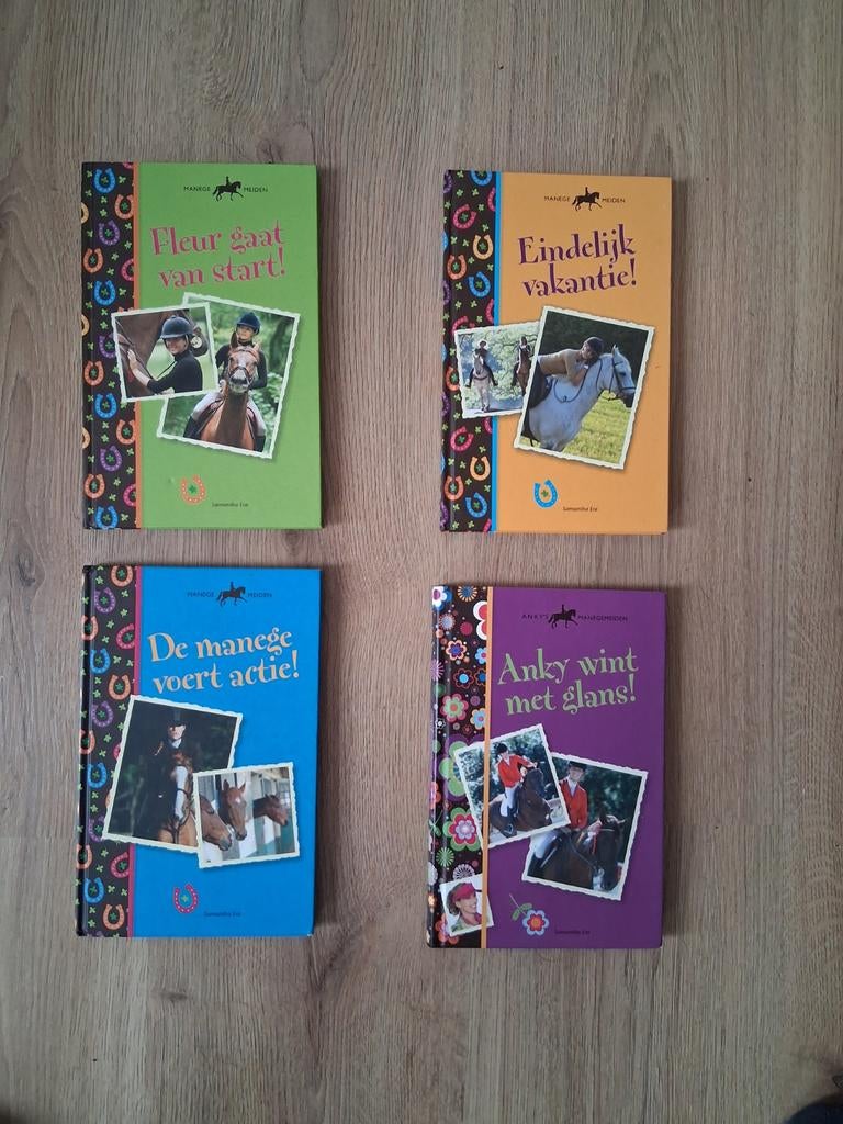 4 Fleur en Anky paardenboeken, Ophalen