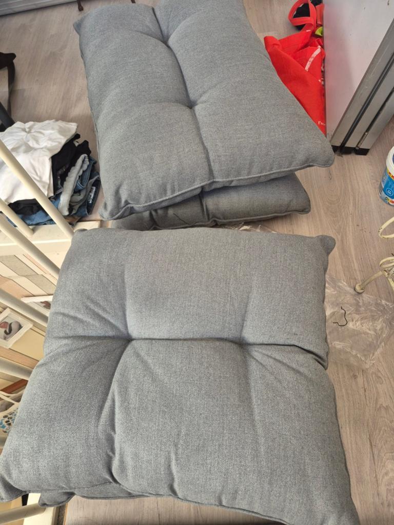 Lounge set kussens, Ophalen
