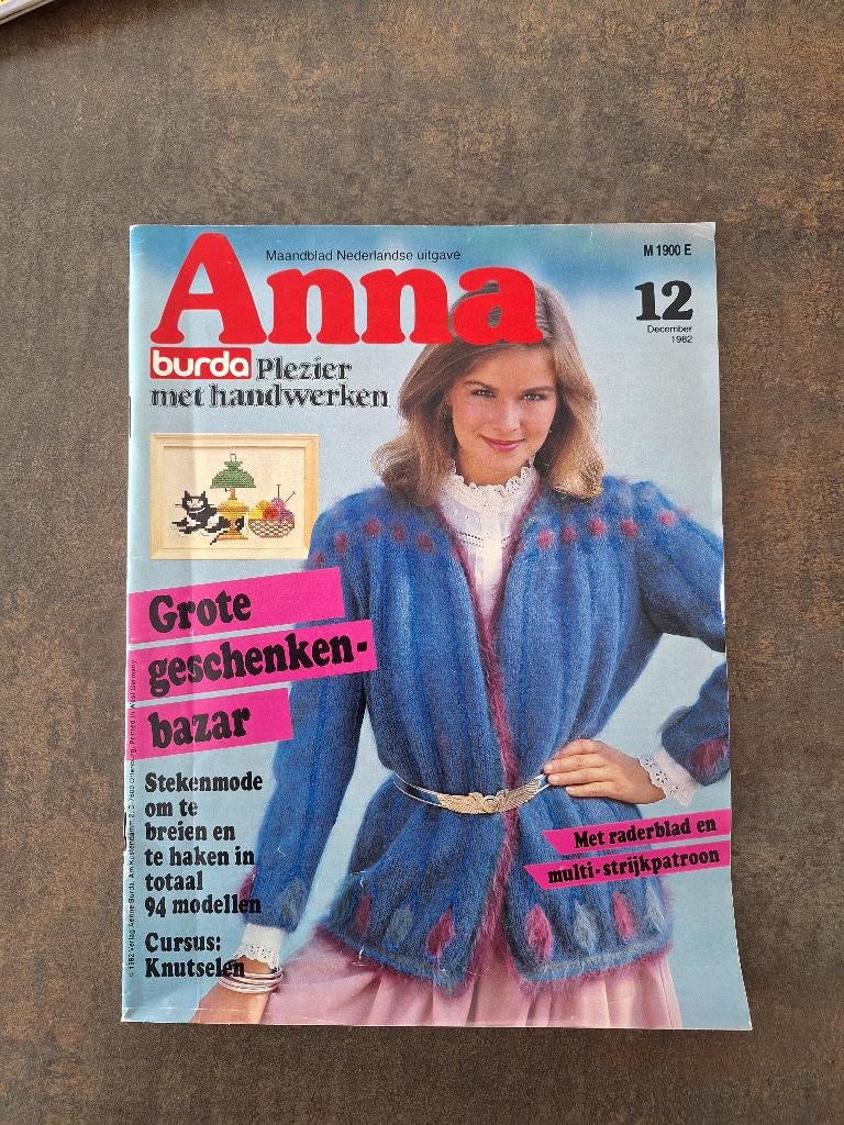 Anna Burda plezier met handwerken december 1982, Boeken, Breien en Haken, Burda, Ophalen of Verzenden, Zo goed als nieuw