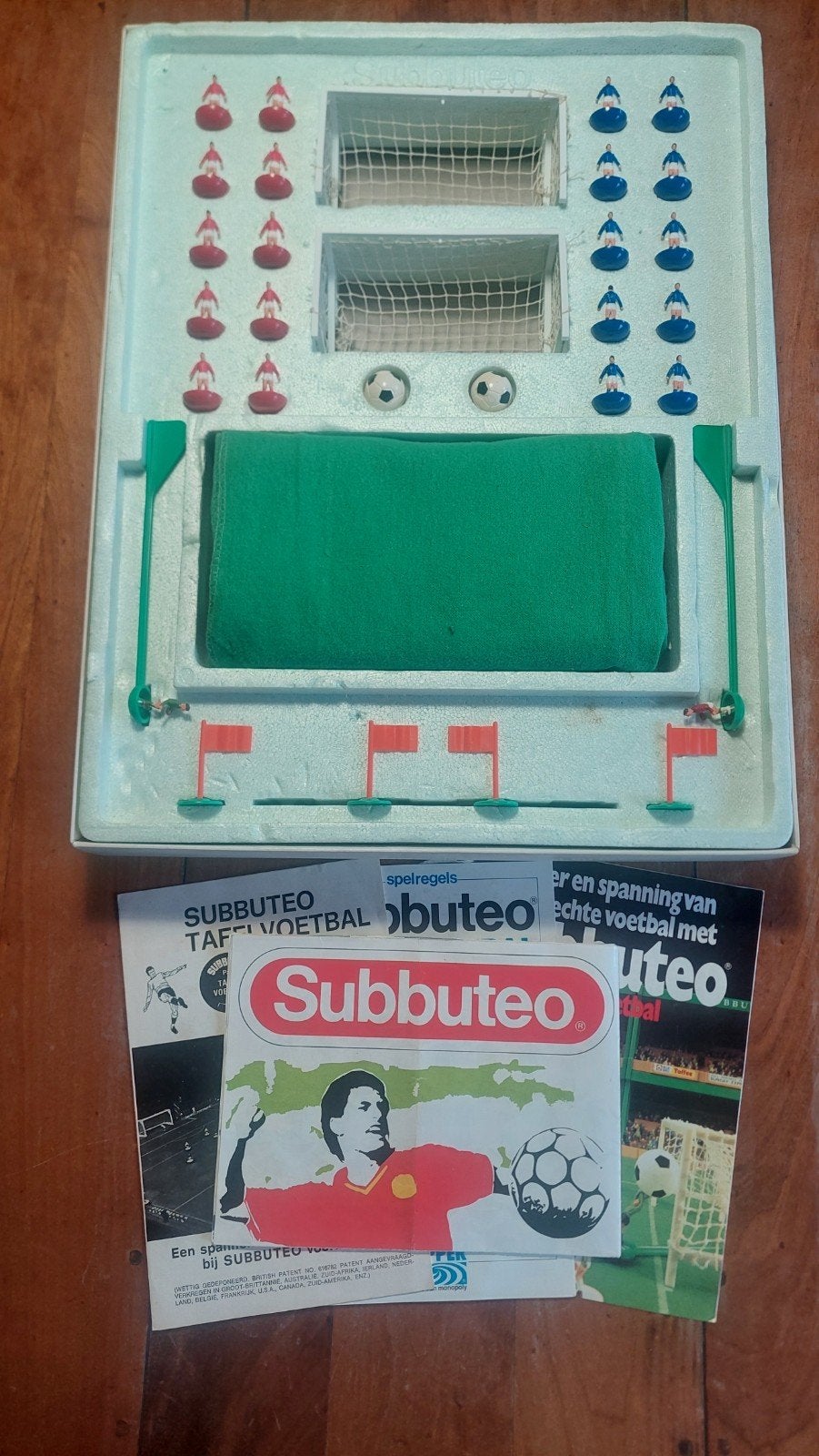 Subbuteo Tafelvoetbalspel - Club Editie met Scorebord, Een of twee spelers, Ophalen of Verzenden, Gebruikt, Clipper