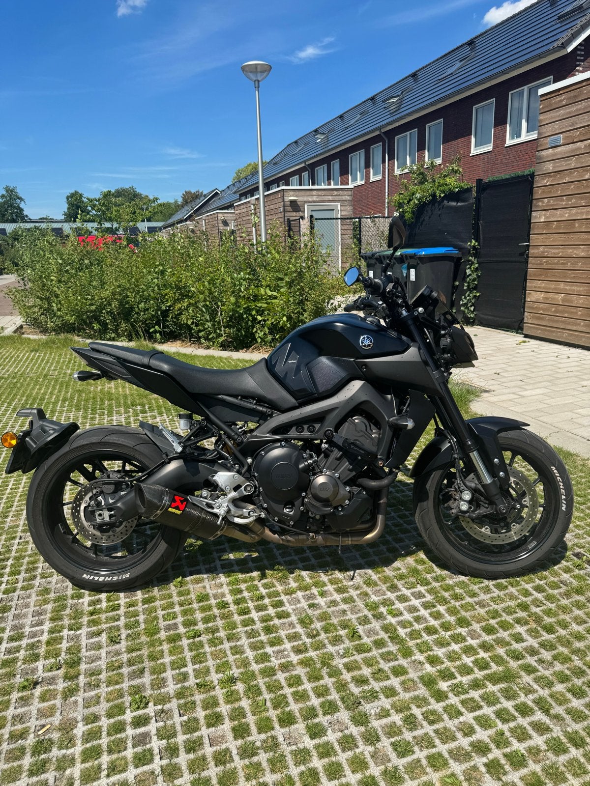 Yamaha MT-09 2018 Akrapovic Quickshift, Sportuitlaat, Motorrijbewijs A, Gebruikt, Particulier
