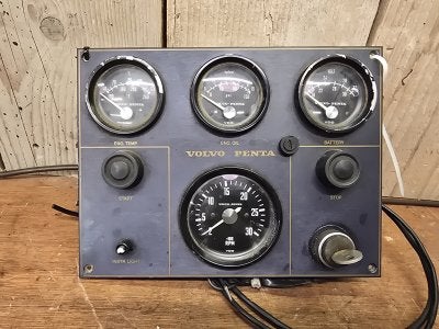 Dashboard Volvo Penta 24 volt