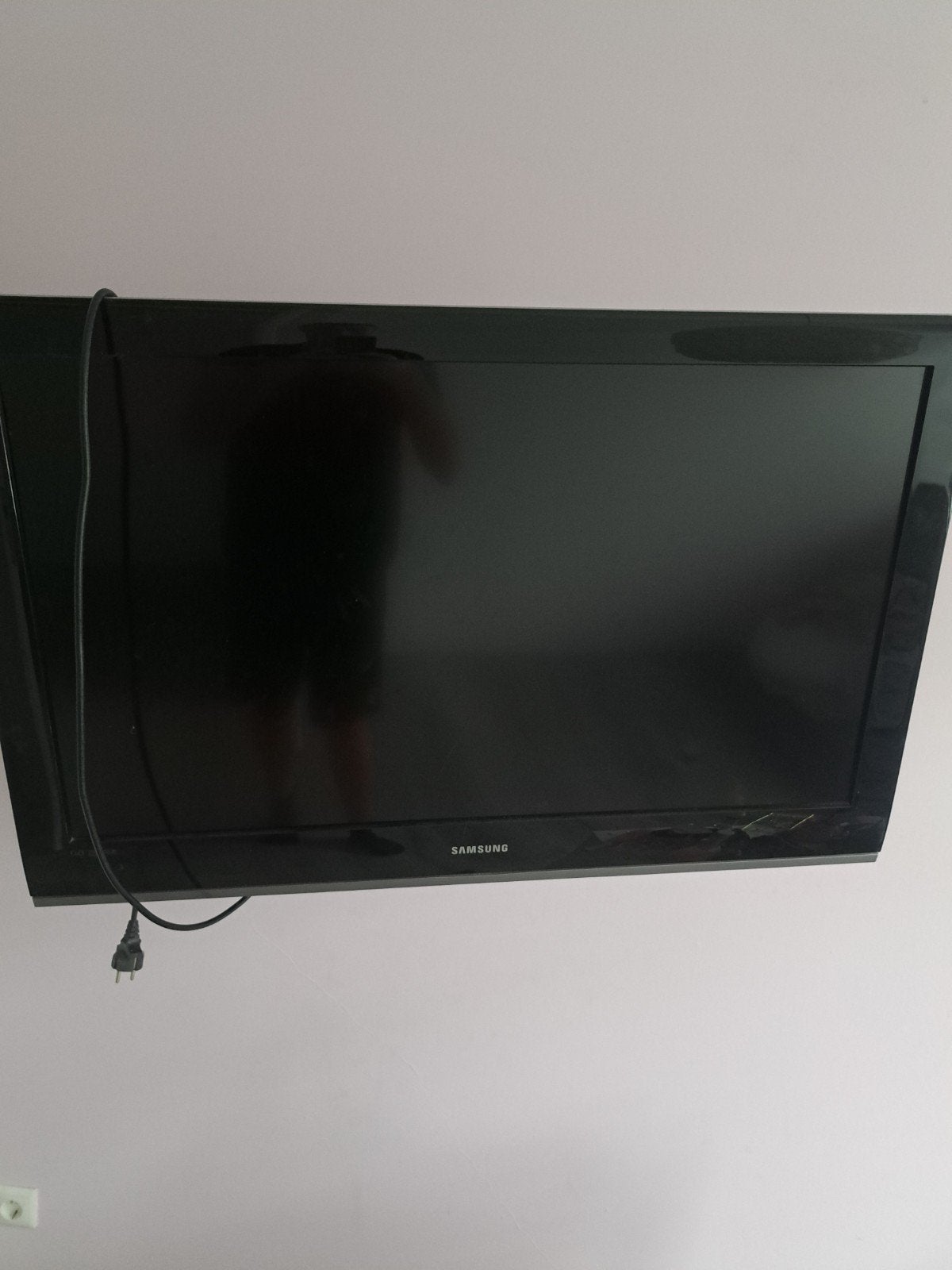 Samsung TV 100 cm met muurbeugel, Ophalen of Verzenden, Gebruikt, 100 cm of meer, Samsung