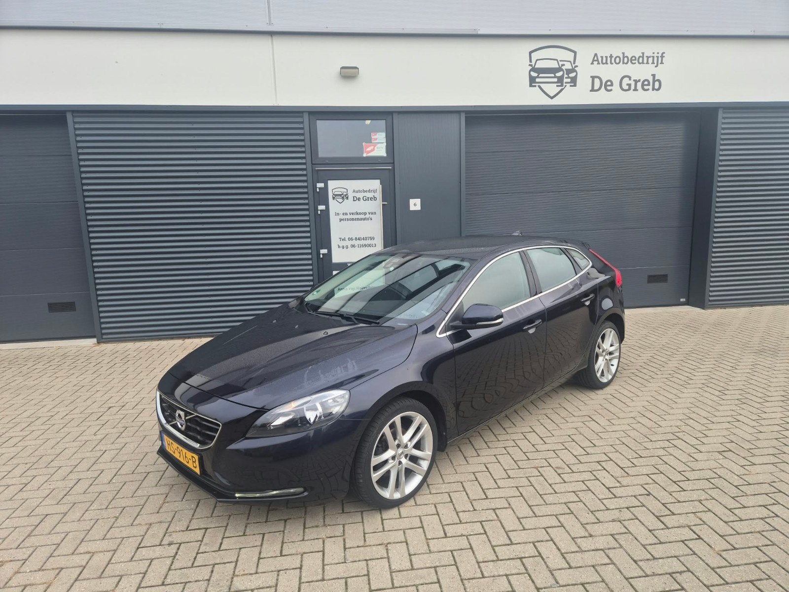 Volvo V40 2.0 D2 120PK 2015 Blauw, Voorwielaandrijving, 4 cilinders, 1969 cc, Blauw