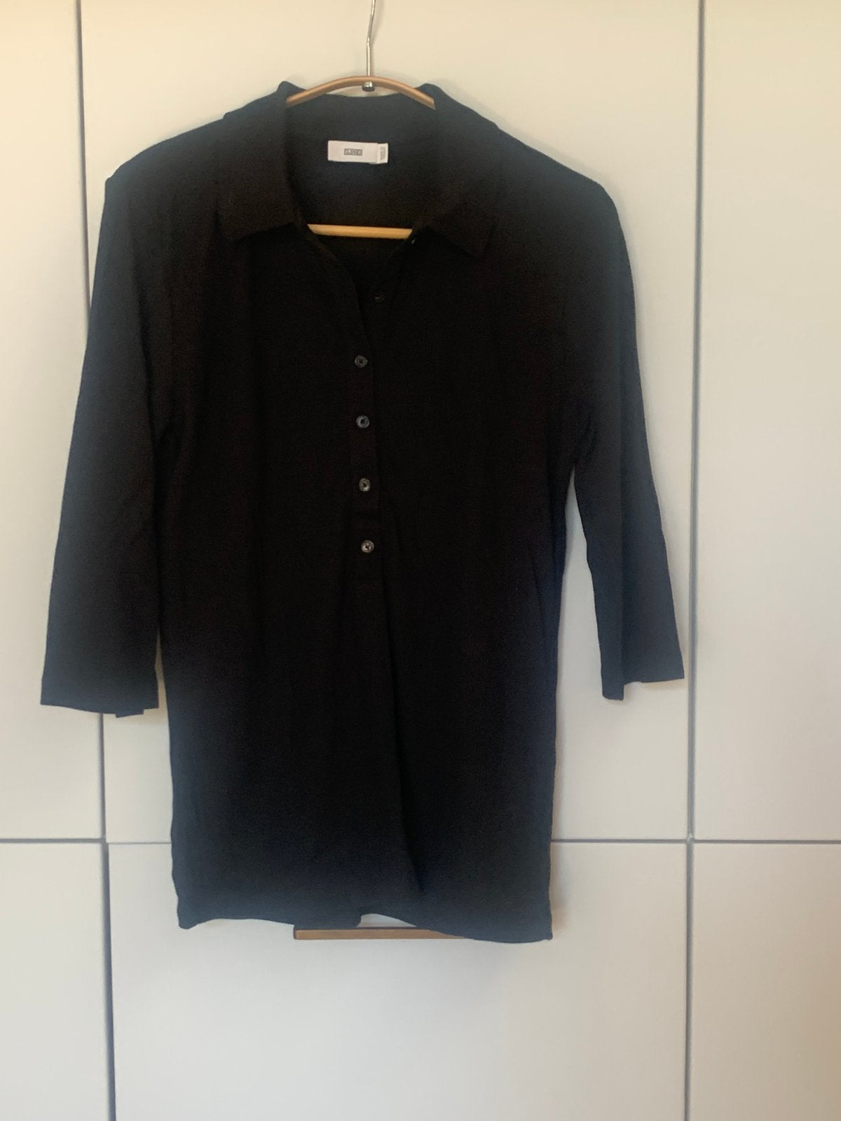 Closed polo zwart 40/42 (XL), Verzenden, Zwart, Maat 42/44 (L), Zo goed als nieuw