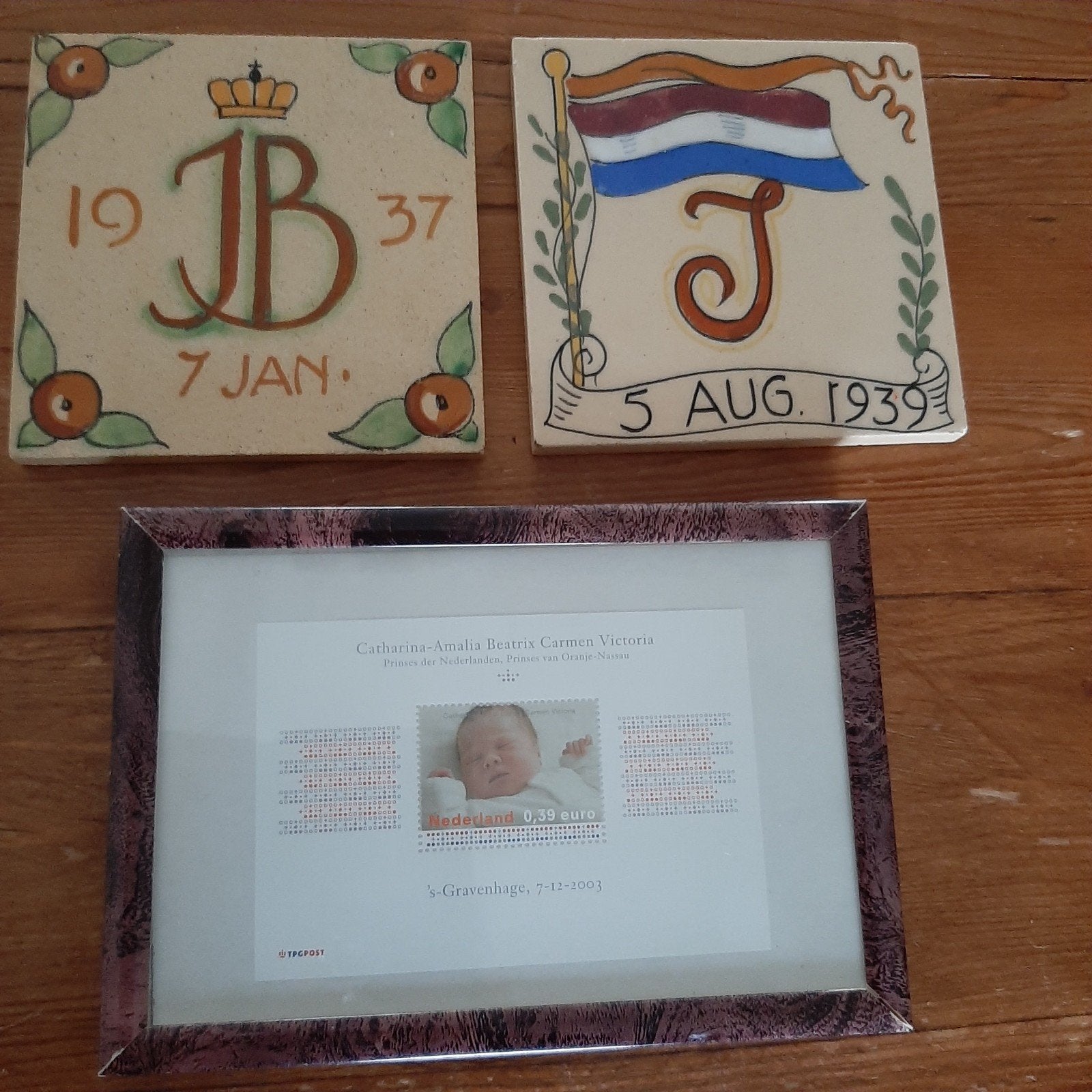 Tegels en postzegel ., Ophalen of Verzenden