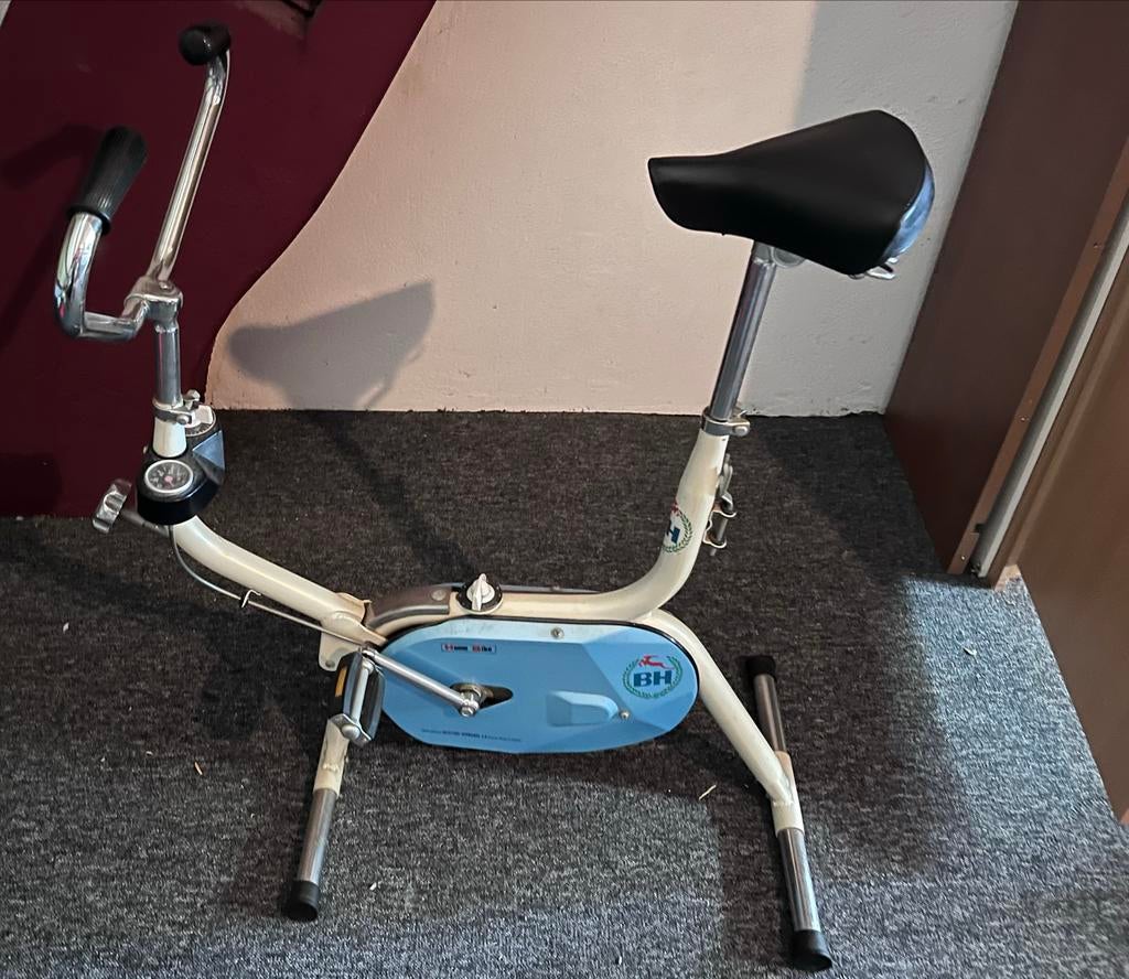 BH Hometrainer - Vintage Fitnessfiets, Sport en Fitness, Ophalen, Zo goed als nieuw, Metaal, Benen