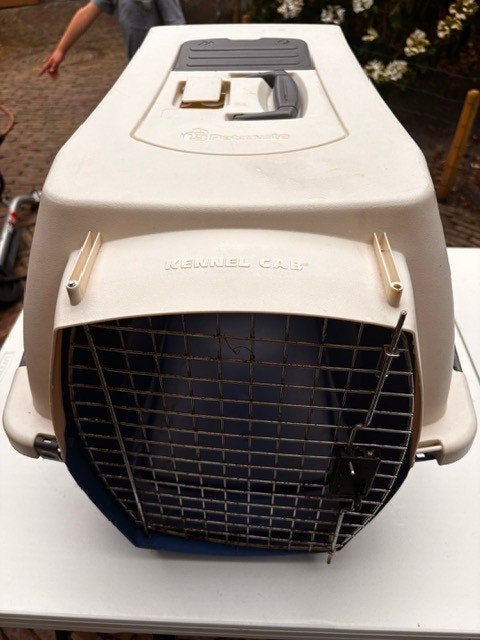 Dog Cage (Bench), Ophalen, Gebruikt