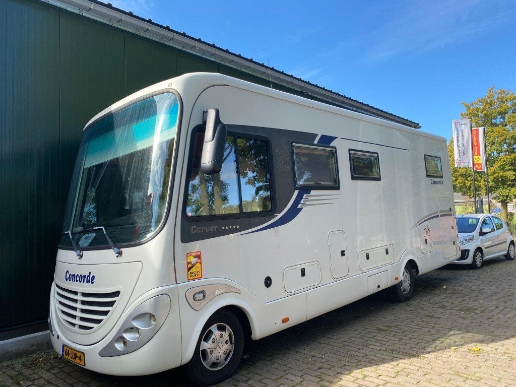 Concorde Carver Iveco 821 (2009), Automaat, Concorde, Buscamper of Camperbus, Ringverwarming