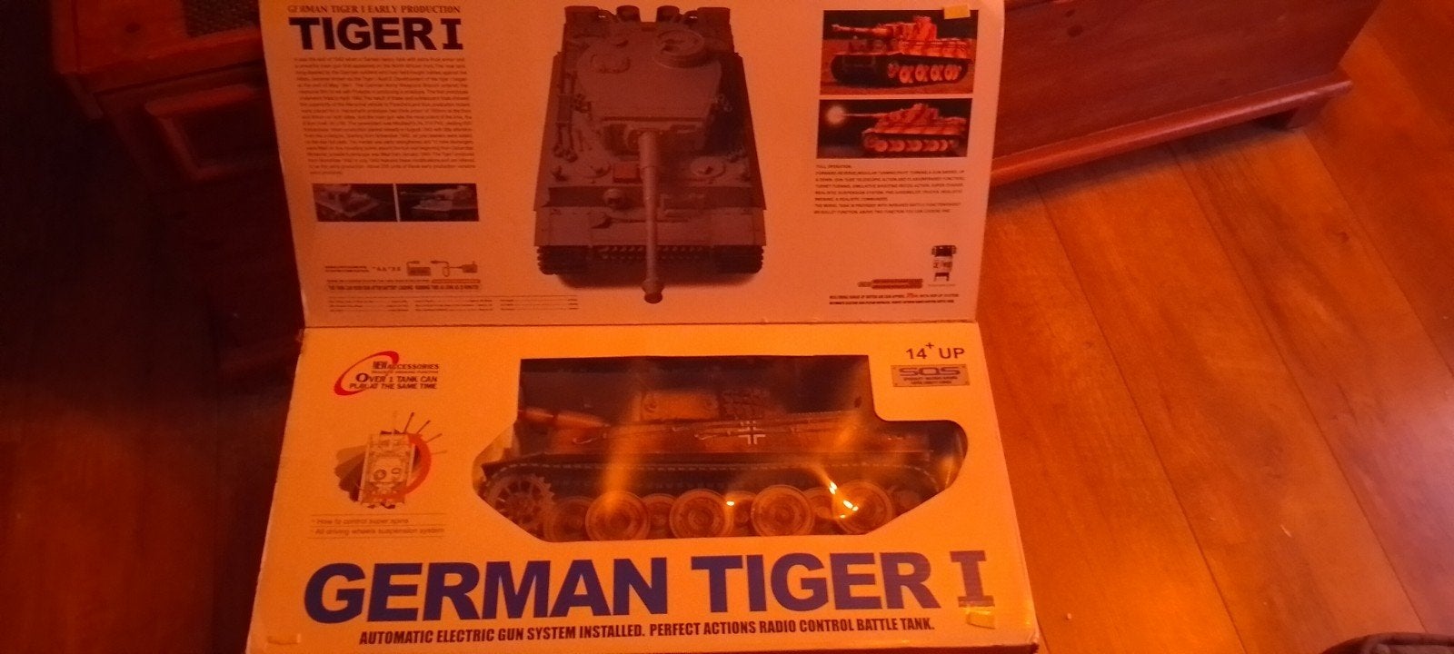 R/C Tiger Tank Vroege Editie Schaal 1/16 z.g.a.n., Elektro, Ophalen of Verzenden, Zo goed als nieuw, Schaal 1:16