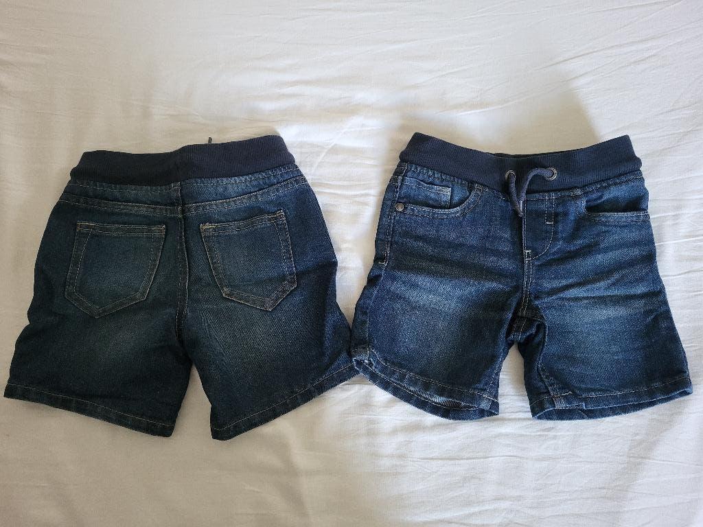 (Tweeling) spijkerbermuda's elastisch mt 92 €2 p.s. z.g.a.n., Ophalen of Verzenden, Zo goed als nieuw, Jongen, Broek