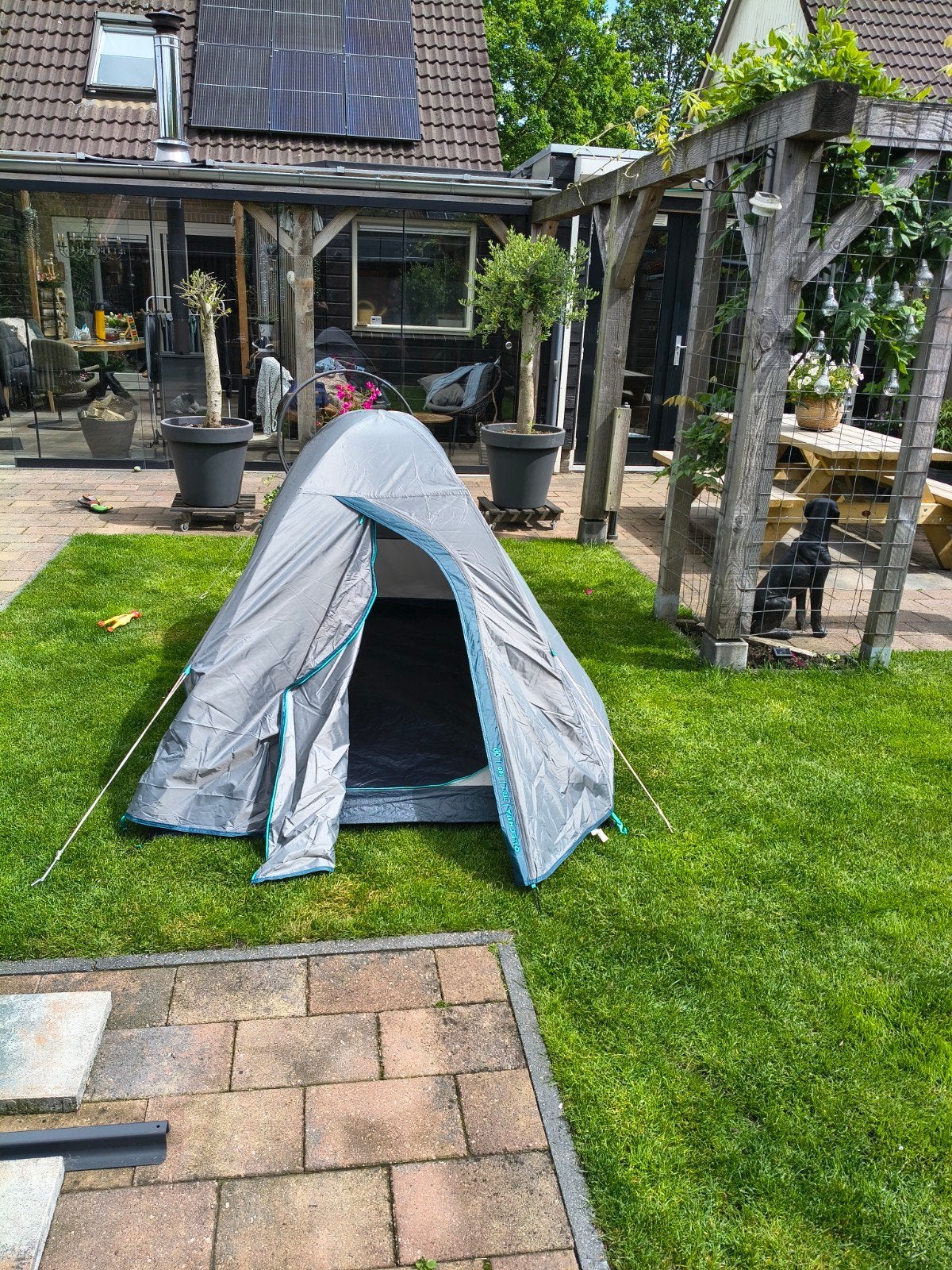 2 persoons tent met luchtbed, Ophalen, Gebruikt