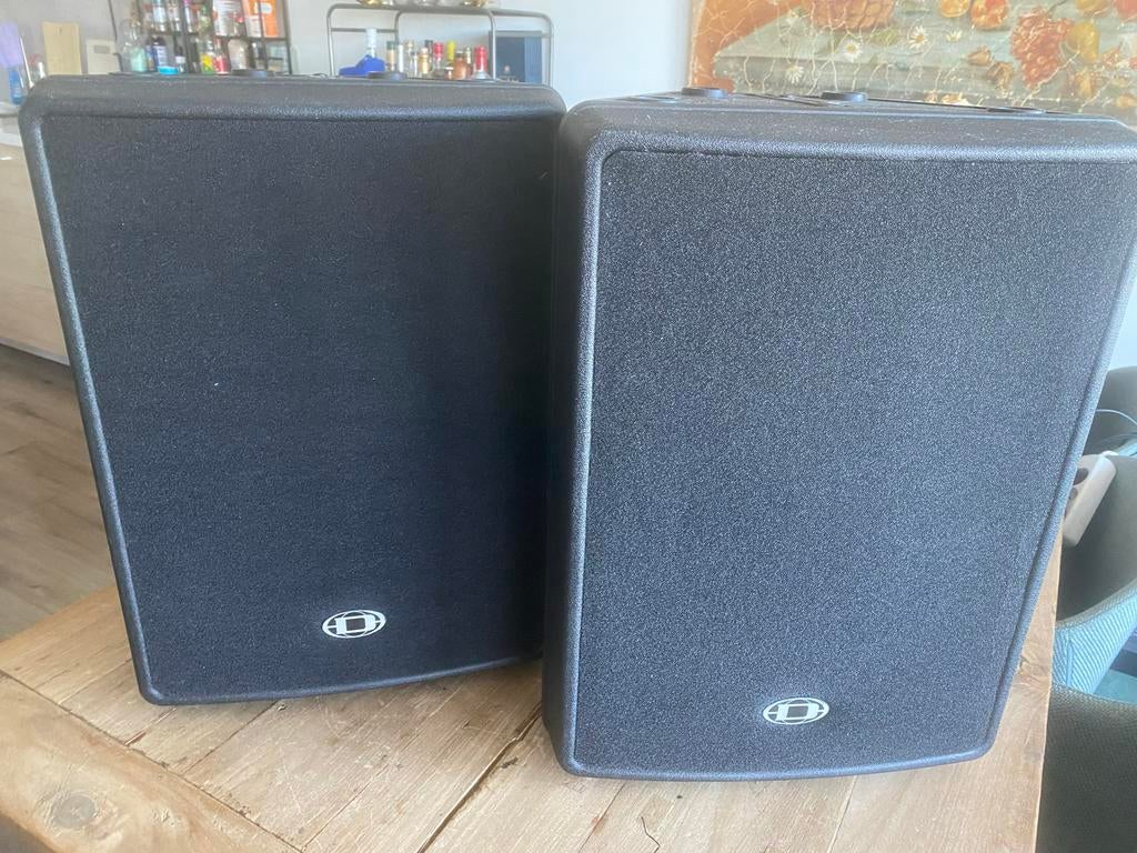 Dynacord D11A Actieve Speakers Set (2 stuks) - Nieuwstaat, Audio, Tv en Foto, Luidsprekers, Zo goed als nieuw, Overige typen, 120 watt of meer