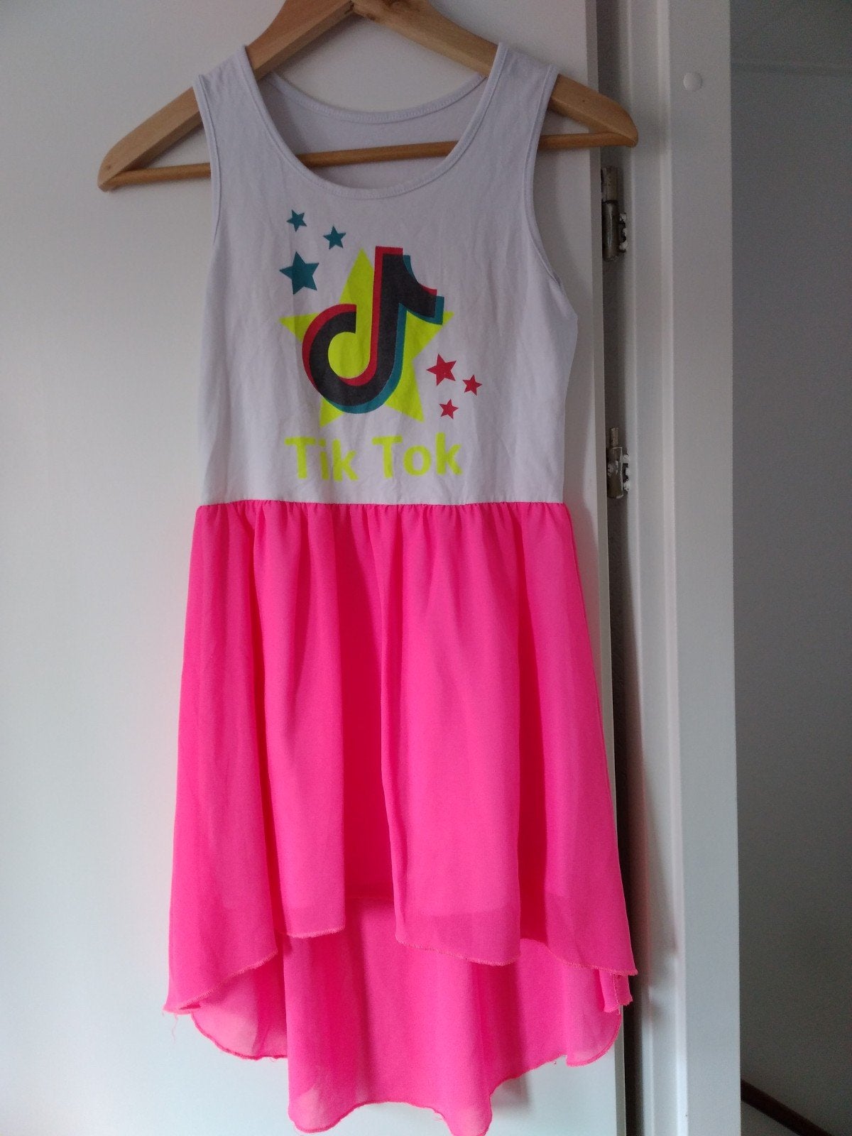 leuk Tik tok jurkje maat 134/140, Ophalen of Verzenden, Gebruikt, Meisje, Jurk of Rok