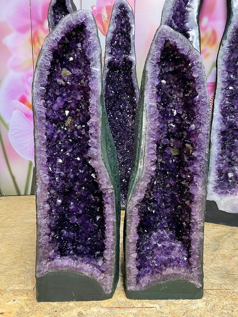 Amethist twin geodes(15/16) van 99 en 103 kg,diep paars (M), Ophalen of Verzenden, Mineraal