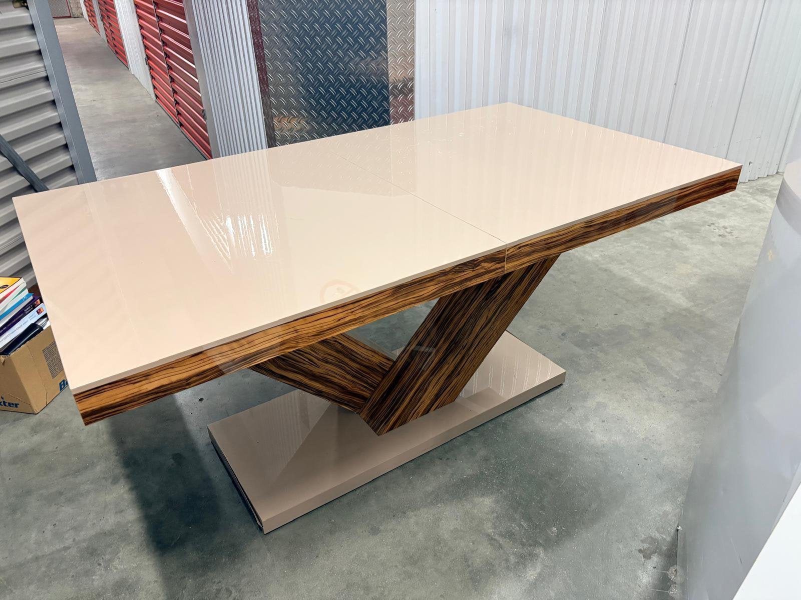 Gratis op te halen: Uitschuifbare eettafel!, Ophalen, Gebruikt, 200 cm of meer, 50 tot 100 cm