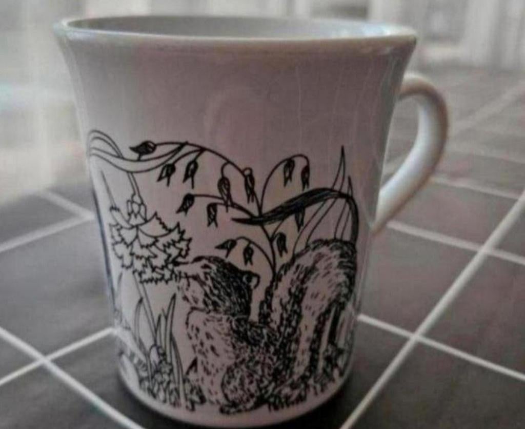 Witte Beker met Dieren opdrukken, Huis en Inrichting, Keuken | Servies, Ophalen of Verzenden, Zo goed als nieuw, Overige stijlen
