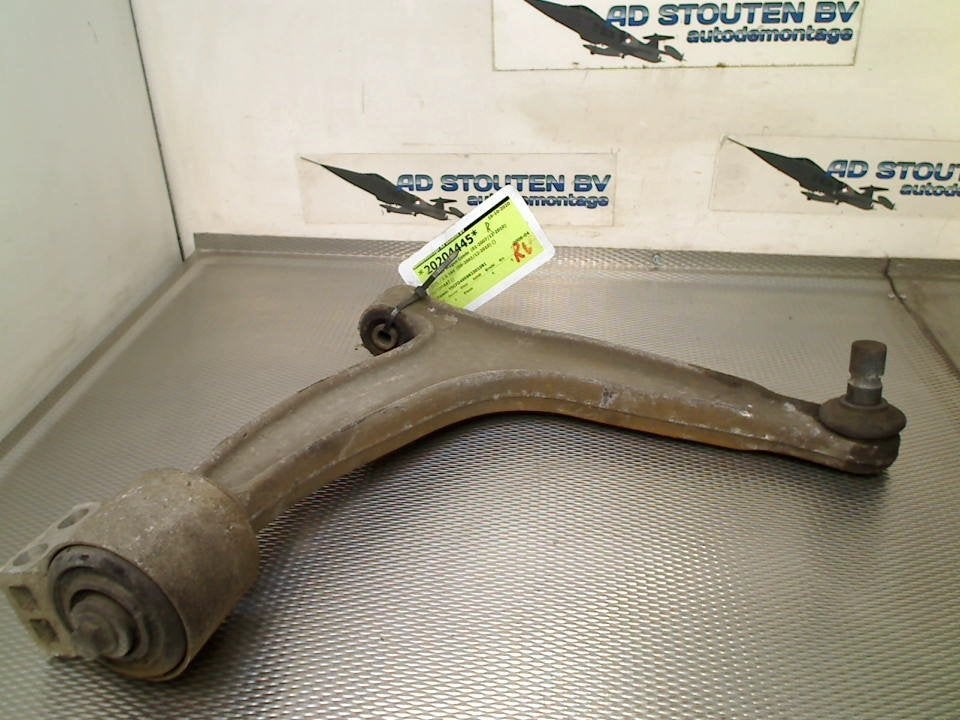 Draagarm Rechts Voor Cadillac BLS Wagon (2007-10/2009-08), Cadillac, Gebruikt, General Motors Germany GmbH, Chevrolet.europe@gm.com