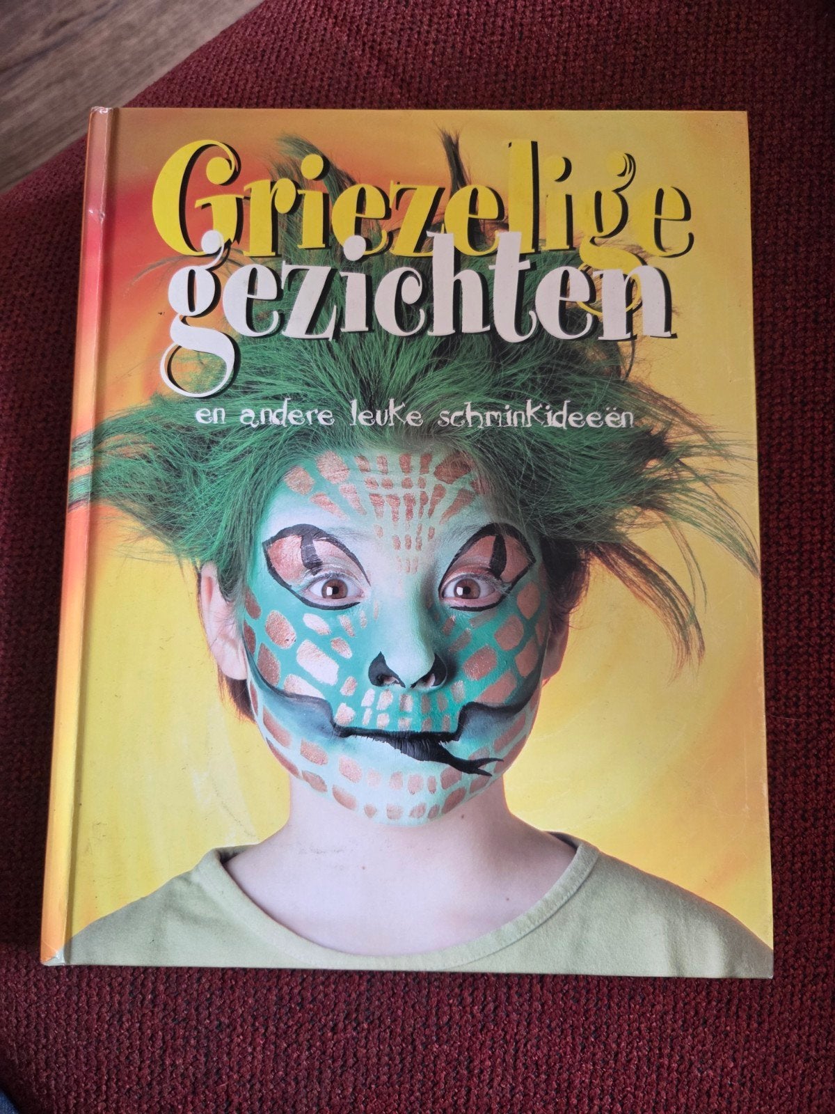 Griezelige Gezichten: Schminkideeën voor Halloween & Carnava, Ophalen of Verzenden, Overige onderwerpen, Geschikt voor kinderen
