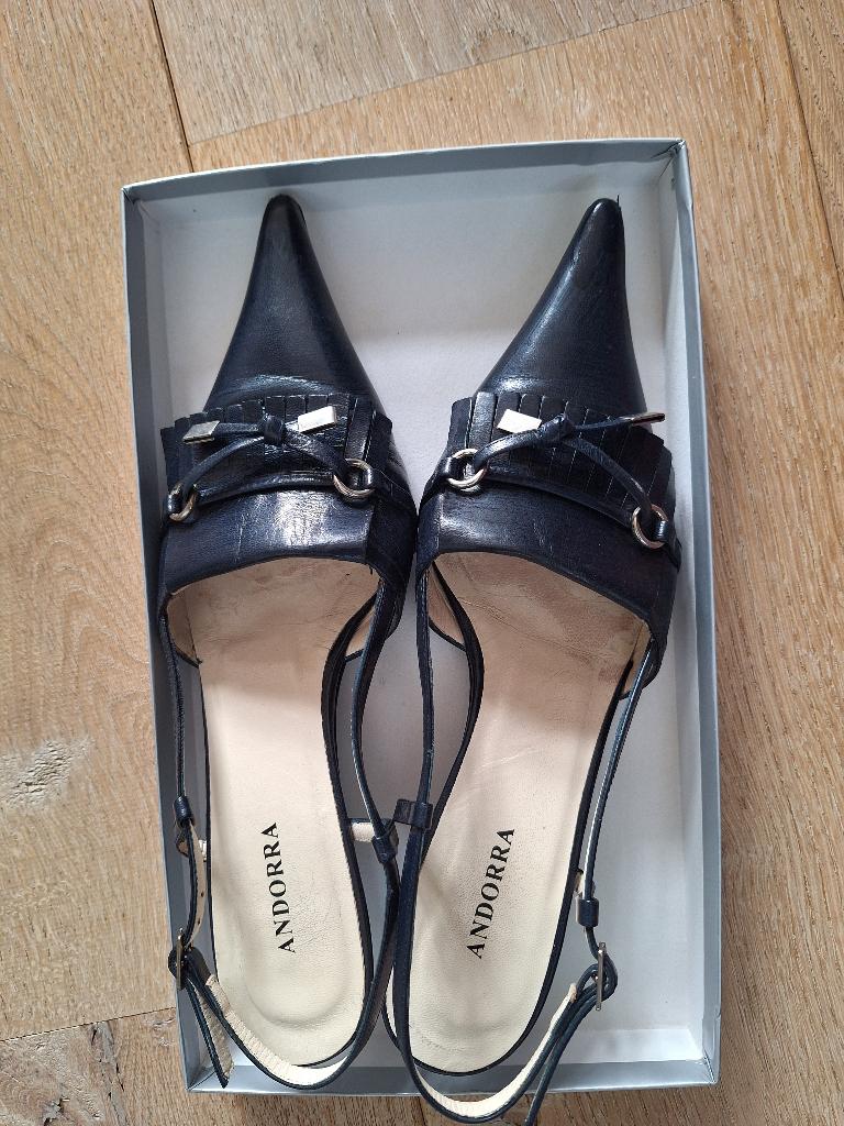 schoenen, Kleding | Dames, Schoenen, Zo goed als nieuw, Pumps, Blauw, Ophalen of Verzenden