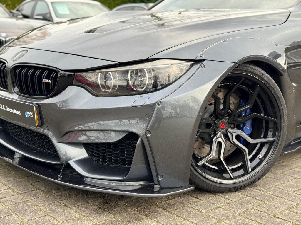 BMW 4-serie Coupé M4 Liberty Walk|20" Vossen|HUD|Carbon|Akr, Auto's, BMW, Automaat, 4-Serie, 4 stoelen, Zilver of Grijs