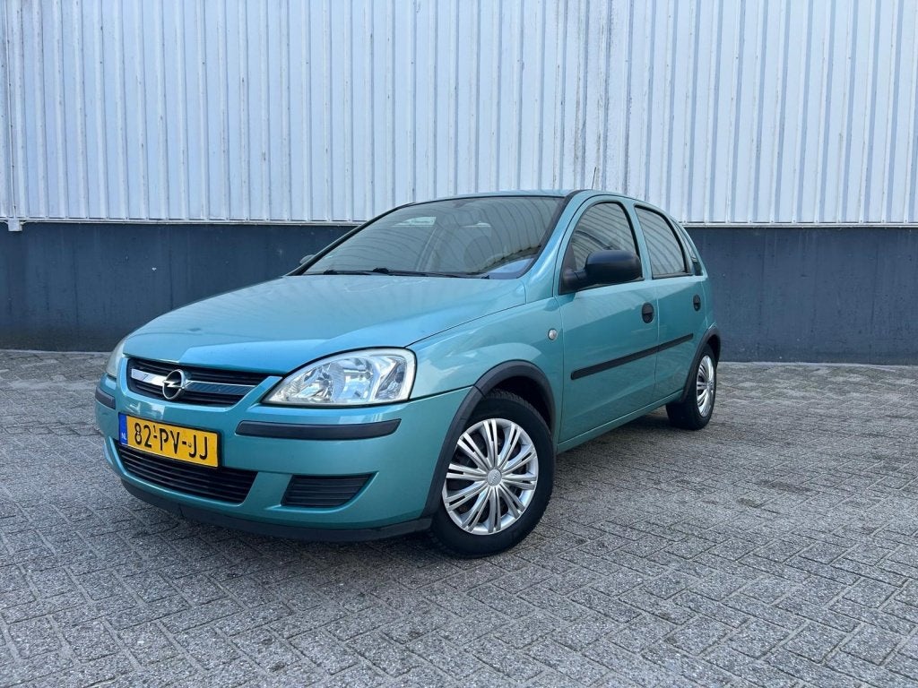 Opel Corsa 1.2-16V Rhythm (bj 2004), 450 kg, Gebruikt, 31 €/maand, 4 cilinders