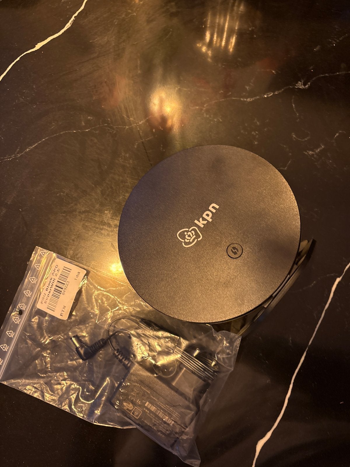 KPN SuperWifi 2.0 Router - Zo goed als nieuw, Ophalen of Verzenden, Zo goed als nieuw, Router
