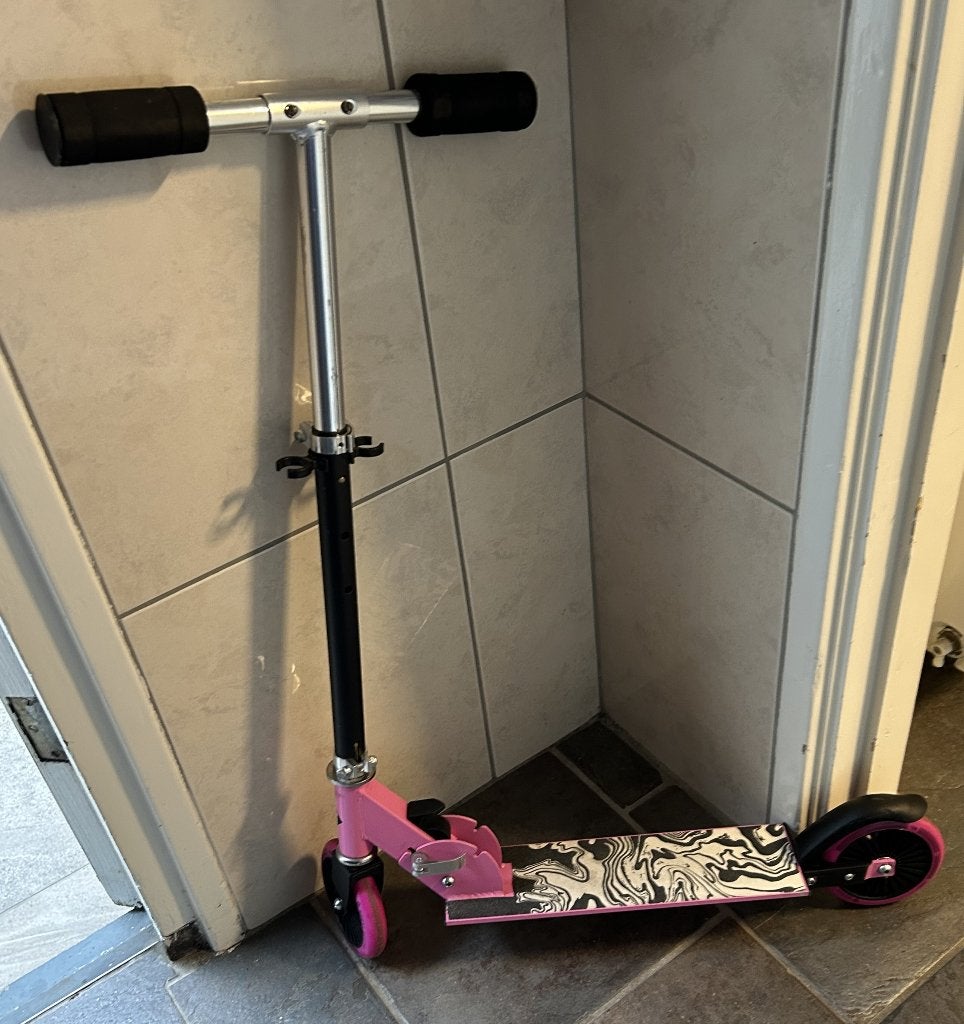 kinder step 4 jaar €10,-, Fietsen en Brommers, Steps, Ophalen, Zo goed als nieuw, Gewone step, Street Surfing