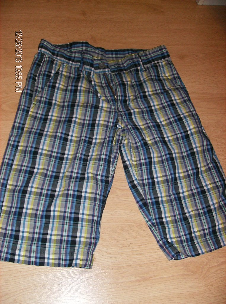 leuke geruite korte broek, Ophalen of Verzenden, Zo goed als nieuw, Jongen, Broek