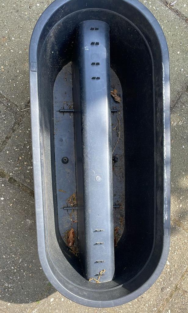 Balkonbak zwart, Tuin en Terras, Bloembakken en Plantenbakken, Ophalen, Kunststof, Gebruikt, Minder dan 30 cm