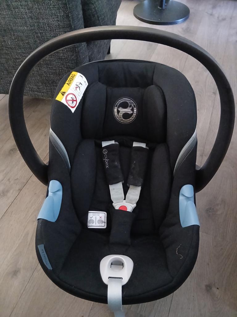 Cybex Aton M i-Size autostoel, Kinderen en Baby's, Autostoeltjes, Autogordel of Isofix, Zijbescherming, Zo goed als nieuw, 0 t/m 13 kg