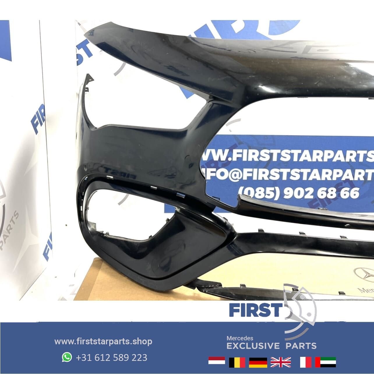 W118 CLA 45 BUMPER C118 CLA45 AMG VOORBUMPER A118800002 ZWAR, Auto-onderdelen, Gebruikt, -, Voor, Ophalen of Verzenden