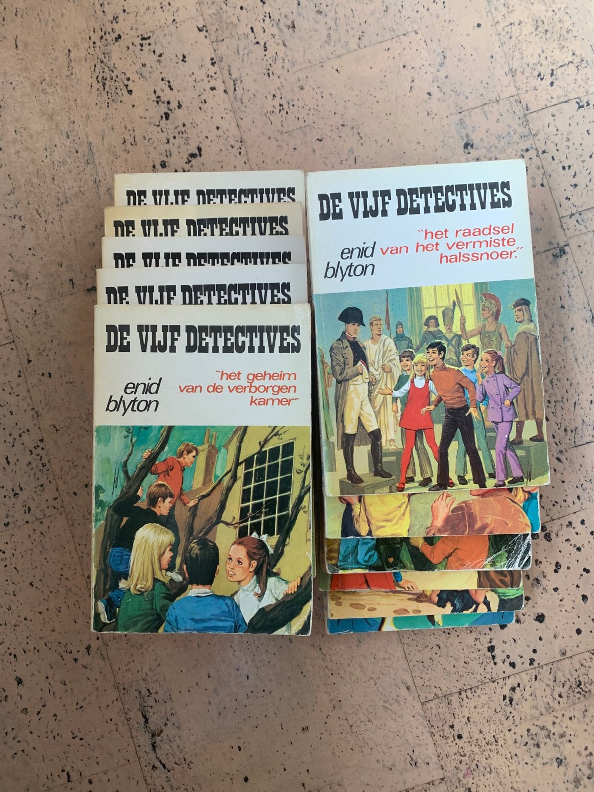 Serie van “De vijf detectives”, Ophalen of Verzenden, Zo goed als nieuw
