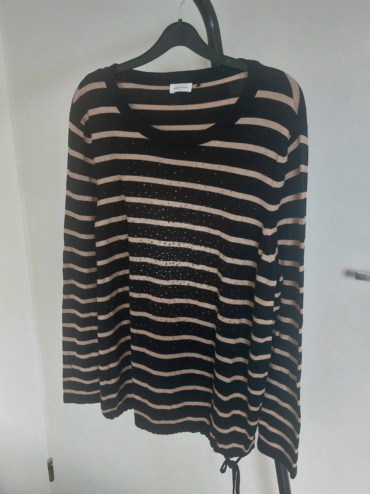 Gerry Weber trui gestreept met strass steentjes maat 46, Maat 38/40 (M), Zwart, Ophalen of Verzenden, Zo goed als nieuw