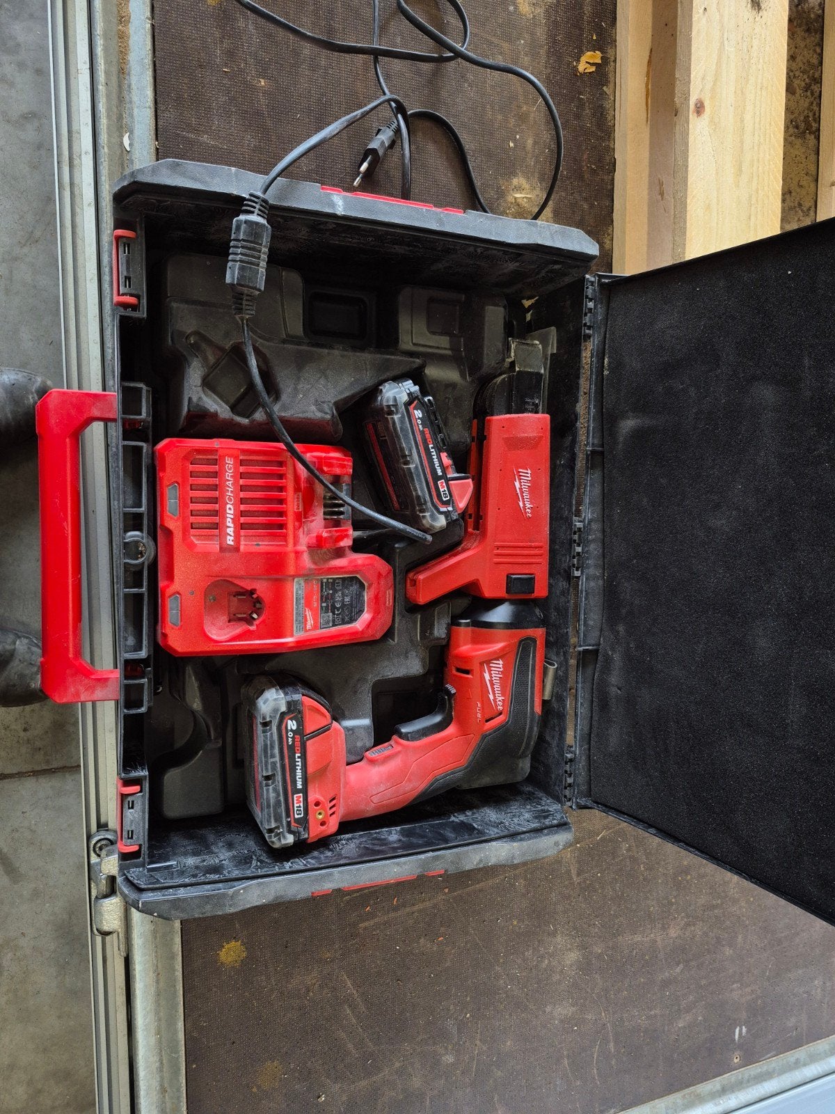 Milwaukee gipsschroefmachine met gipsschroeven, Ophalen of Verzenden