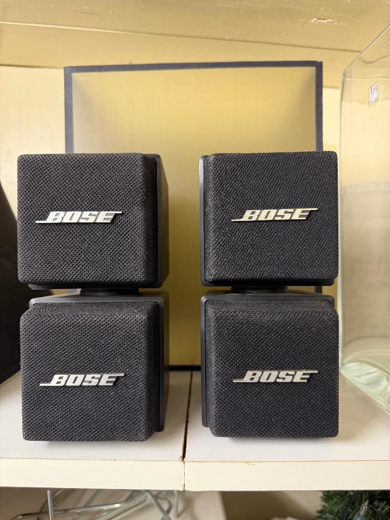 Bose Acoustimass Cube system AM5